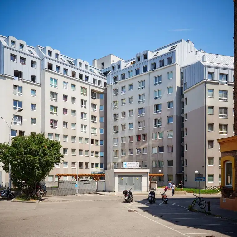 Freier Mietzins! Investmenthit oder Wohntraum! 1,5-Zimmer-Wohnung mit idealem Grundriss und Weitblick!