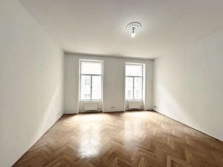 Daniel Hartmann, Kuhn Immobilien GmbH