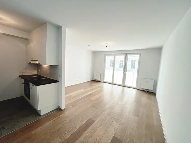 Wohntraum in Top-Lage: Helle 3-Zimmer-Wohnung mit Loggia – Natur &amp; Stadt ganz nah!