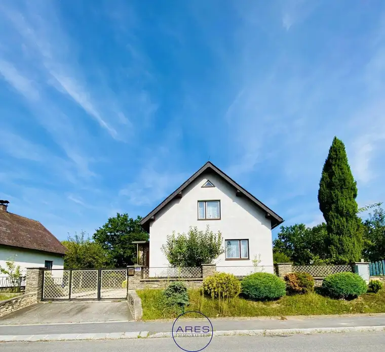 Einzigartige Gelegenheit in Ehrendorf bei Gmünd - Zwei Einfamilienhäuser - zum Preis von Einem
