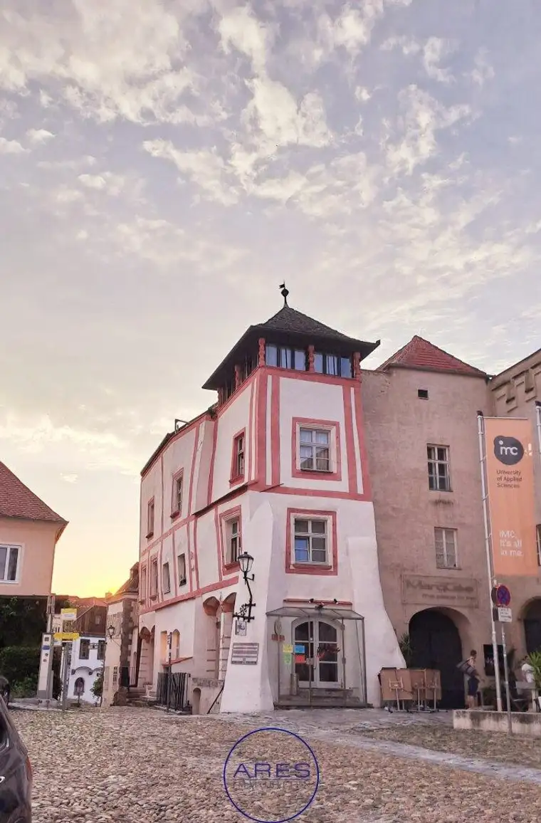 Historisches Baujuwel in der Kremser Altstadt - Sgraffitohaus aus dem 15. Jahrhundert