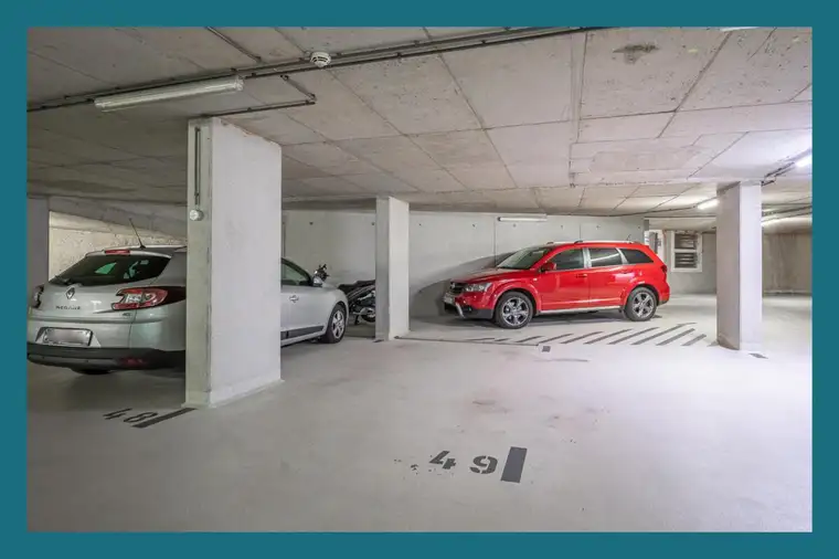 GARAGENSTELLPLATZ | AB SOFORT | NÄHE U1 KAGRANER PLATZ