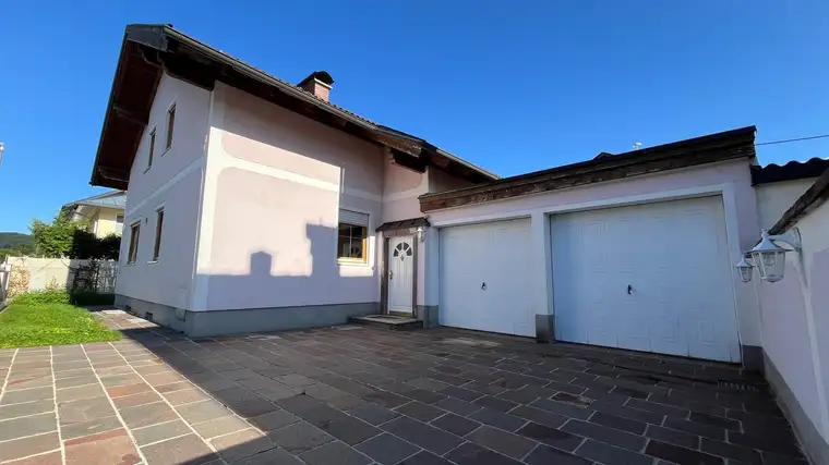 Gelegenheit: Einfamilienhaus mit Großgarage und Gartenhaus am Naturidyll Salzachsee in Salzburg-Liefering
