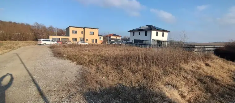 Bauplatz mit Bauzwang zu verkaufen