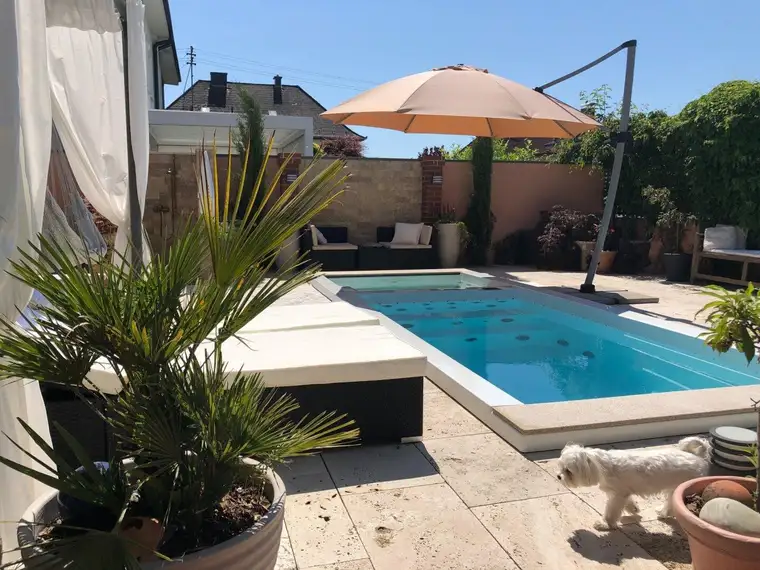 Traumhaus in Gallneukirchen - 7 Zimmer, Pool, 140m² + 70 Keller/Wellness, Carport