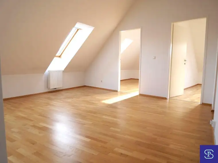 Provisionsfrei: Unbefristete 98m² DG-Wohnung mit Einbauküche u. 4 Zimmern - 1030 Wien