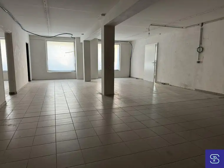 Linzer Straße: Belagsfertiges 134m² Geschäftslokal + 10m² Lager im Neubau-Erstbezug - 1140 Wien