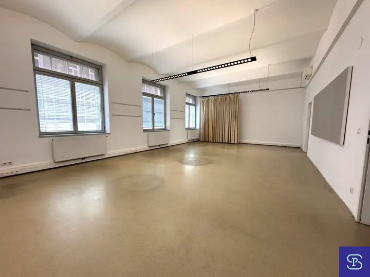 Repräsentatives 162m² Gewerbe-Loft mit Klima und Fernwärme in Toplage - 1060 Wien