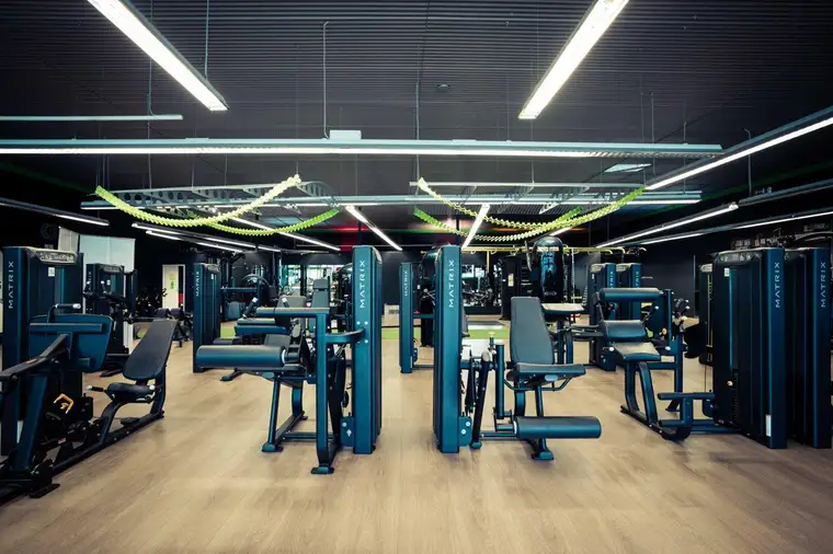 Nachfolger gesucht! Gut geführtes Fitnessstudio sucht neuen Betreiber ...! inkl. sämtlichen Sportgeräten, Mitglieder Übernahme uvm.