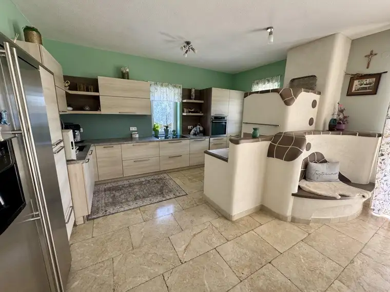 Exklusives Familiendomizil mit moderner Architektur und vielen Highlights ...!