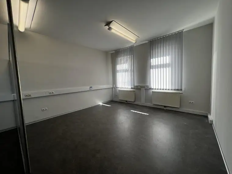 Bürofläche in zentraler Lage zu verkaufen! GLEISDORF