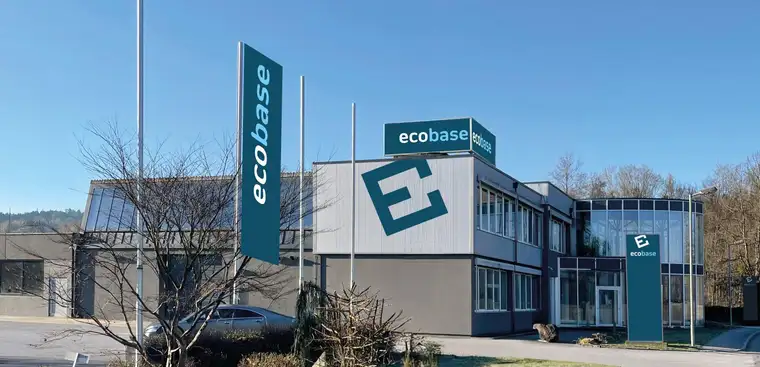+++ ecobase +++ Lichtdurchflutete EG Bürofläche mit ca. 163 m² zu vermieten!
