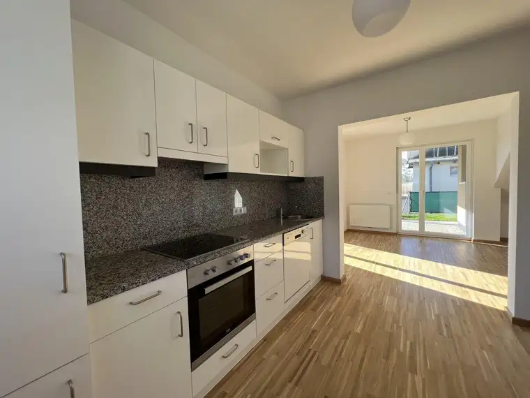 Lichtdurchflutete Maisonetten Wohnung mit Balkon und Terrassenfläche in Gleisdorf!