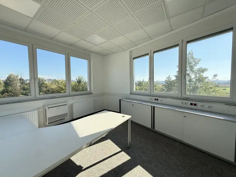 ecobase- Coworking Space - Bürofläche mit 52m² in Gleisdorf zu vermieten!