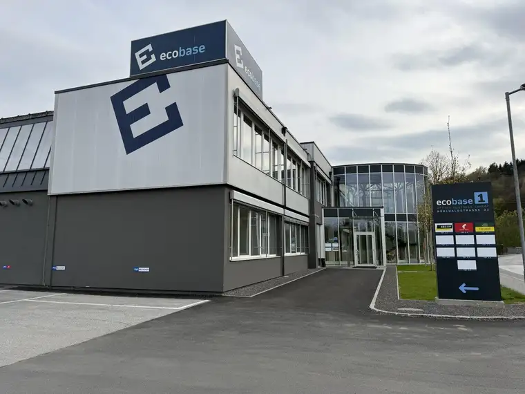 +++ ecobase +++ Modernes Zweiraumbüro ab sofort zu vermieten!