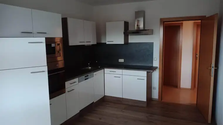 Neu reovierte 80 m² Wohnung in Schärding zu vermieten.
