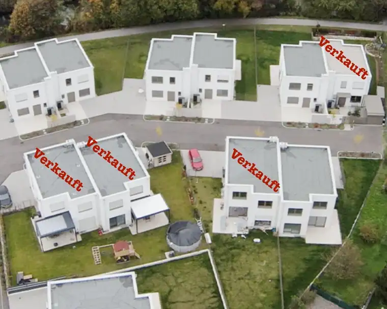 "Einzigartige Gelegenheit! Familienhaus auf Eigengrund mit Keller und großem Garten- Ihr neues Zuhause !"