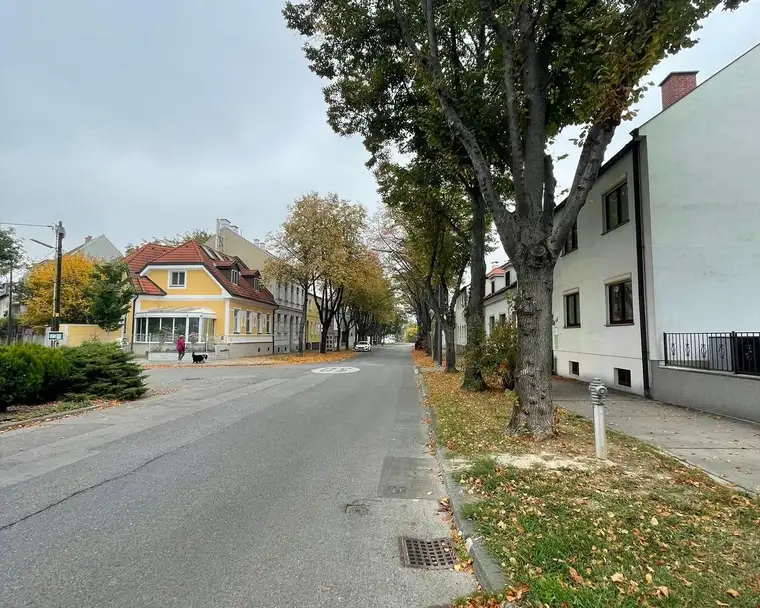 " Einmalige Gelegenheit: Sanierungsbedürftiges Haus in Wien 11- Ihr Projekt für die Zukunft!"