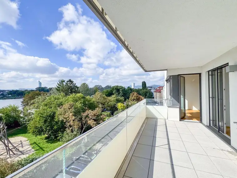 3-Zimmer-Wohnung mit Balkon &amp; Blick auf die Alte Donau – Top-Zustand, klimatisiert, zentral begehbar!