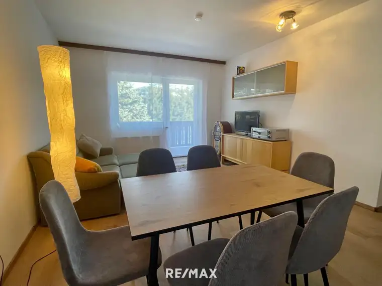 Schöne, komplett möblierte Ferienwohnung mit Balkon im Ski- und Wandergebiet Koralpe