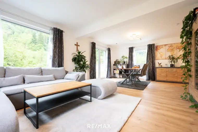 Neubau: Hochwertiges, modernes ELK-Haus mit großem Garten Nähe Ossiacher See