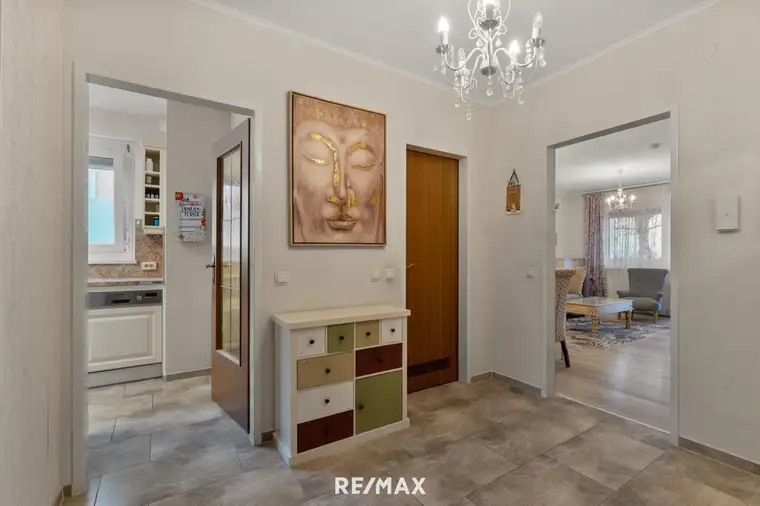Top-sanierte, gemütliche 3-Zimmer-Wohnung mit Loggia in Klagenfurt