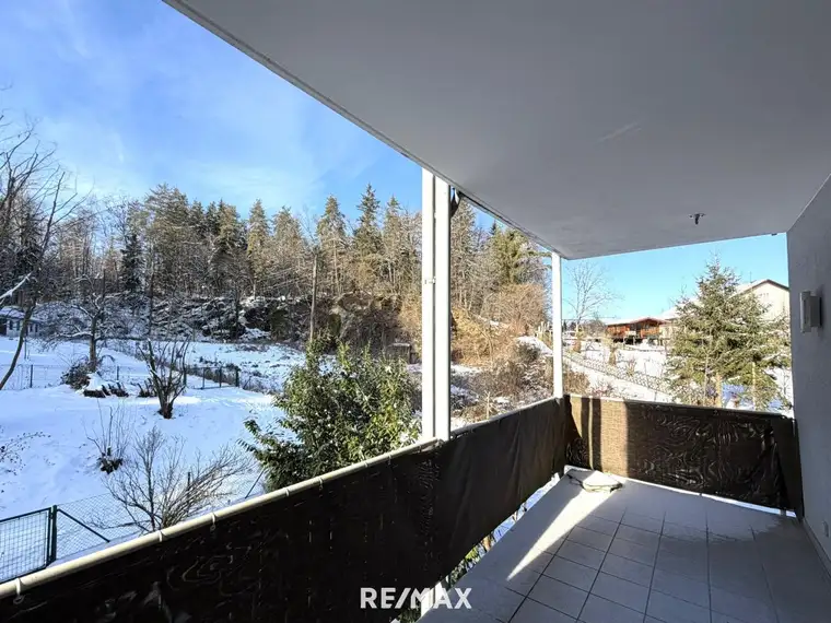 Zur Miete: Schöne 2,5-Zimmer-Balkonwohnung in Klagenfurt, Nähe Schleppe-Kurve