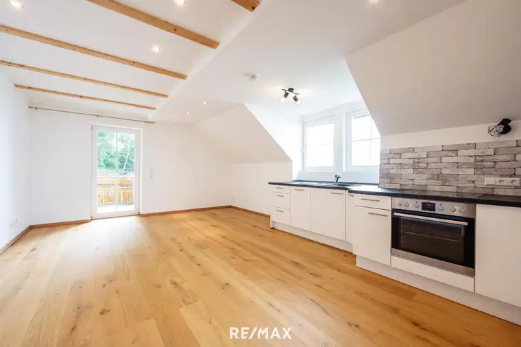 Schöne Eigentumswohnung mit Balkon in traumhafter Berglage auf der Koralpe