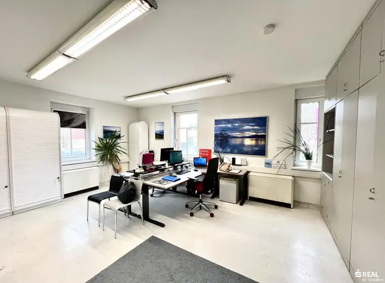 Stilvolles 2-Raum-Office – der ideale Ort für Produktivität und Kreativität