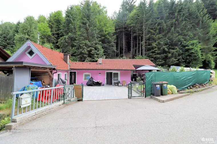 Leistbarer Bungalow in ruhiger Lage in Köttmannsdorf