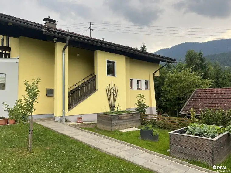 Ihre Wohlfühloase - 4 Zimmer mit 241m² Eigengarten! Beziehbar ab 1.8.2026