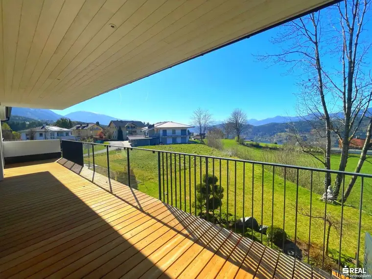 Penthousewohnung mit Blick auf den Millstätter See - zwischen Berg und See Nähe Golfplatz!