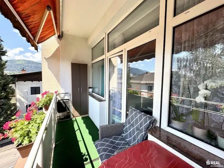 3-Zimmer Familientraum in zentraler Lage von Villach- modernisiert mit Balkon und Garage!