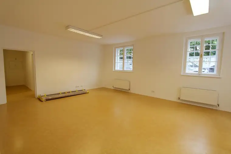 Gewerberäumlichkeiten | Saniert | Nutzung ua. für Büro, Ordination, Therapie, Kunst etc.
