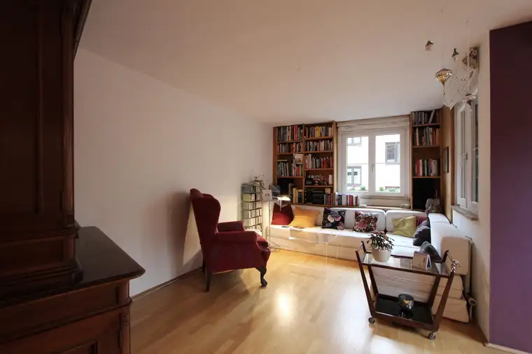 Attraktive 5-Zimmerwohnung | Hervorragende Aufteilung für die Familie | 2 Bäder | Balkon | ruhig