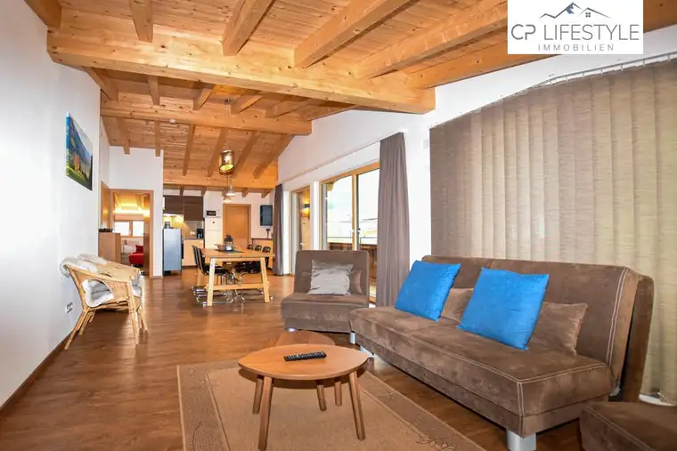 Exklusive möblierte Penthousewohnung in ruhiger und sonniger Lage von Westendorf