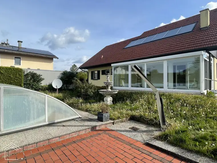 Moderne Wohnqualität - Perfektes Einfamilienhaus in Gramatneusiedl mit Garage, Solarenergie und Fußbodenheizung
