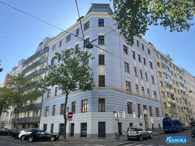 3-Zimmer-Altbauwohnung im Hochparterre mit Potenzial