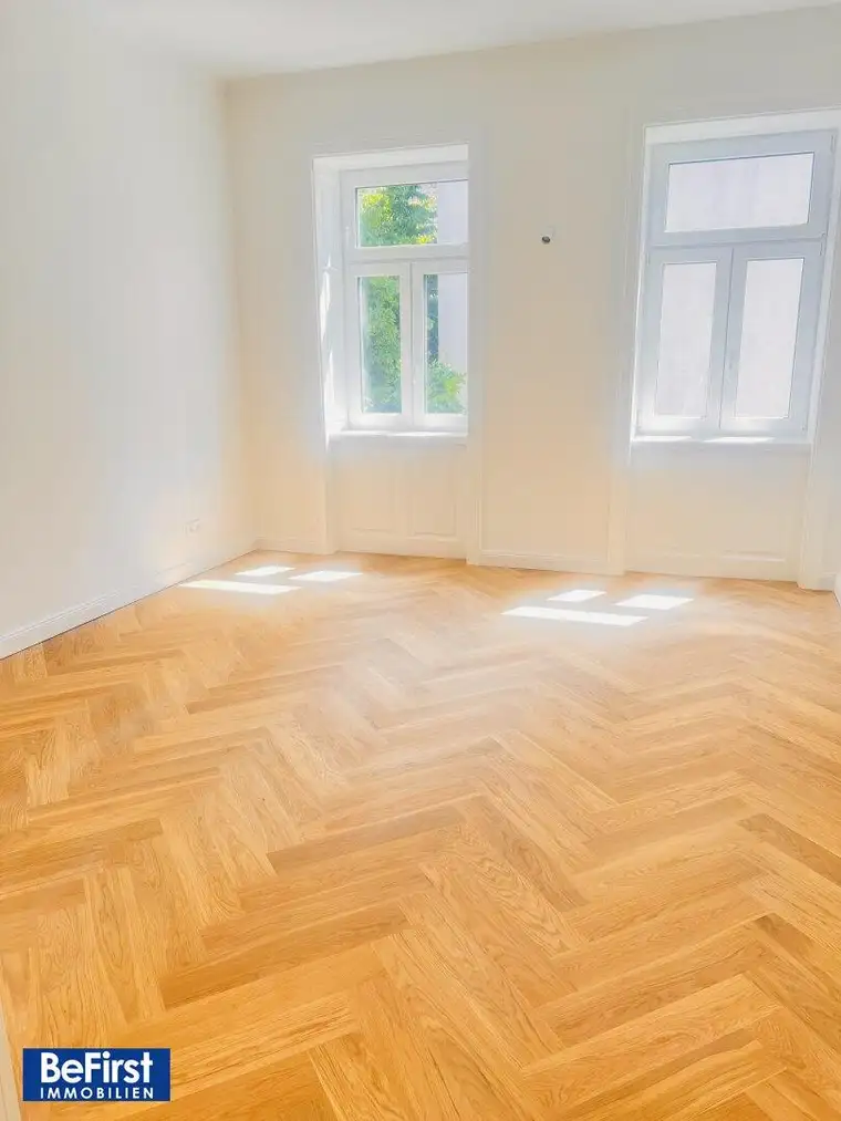 Erstbezug nach hochwertiger Sanierung: Sonnige 2 Zimmer Balkonwohnung