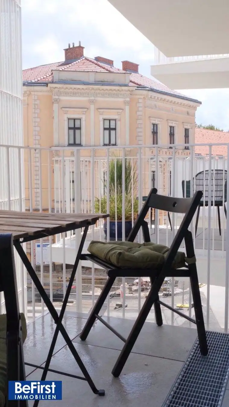 Moderne, sonnige 2 Zimmer Balkonwohnung