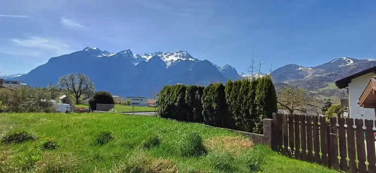 Osten Süden Westen Sonne den ganzen Tag - 333 qm ab sofort zu verkaufen!