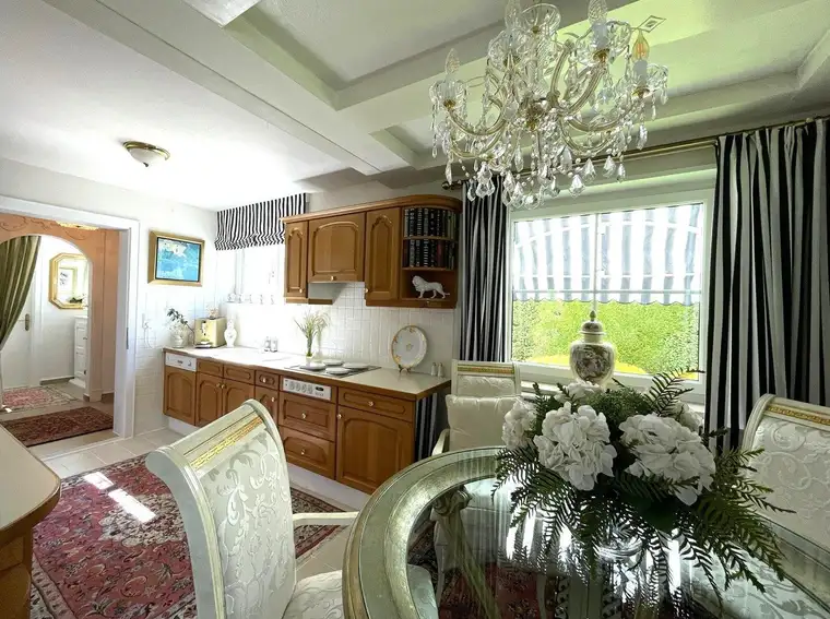 Stilvolles, extravagantes Einfamilienhaus!