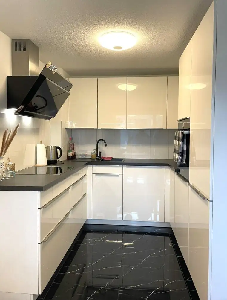 Stilvolles Wohnen in Bludesch – 3,5-Zimmer-Wohnung mit Loggia und Kamin