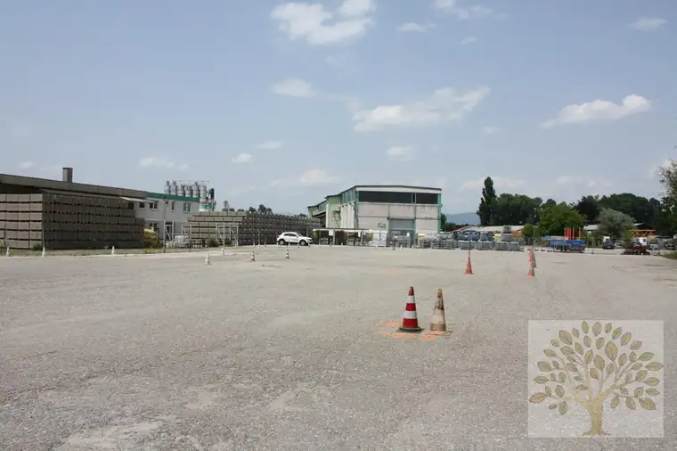 Park- und Abstellfläche am Südring in Klagenfurt zu vermieten!