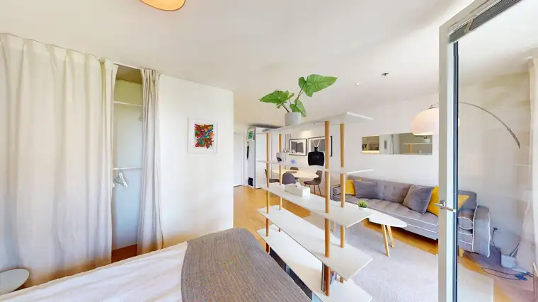 Möblierte Neubau Balkonwohnung Studio | U2 | WU&amp;SFU