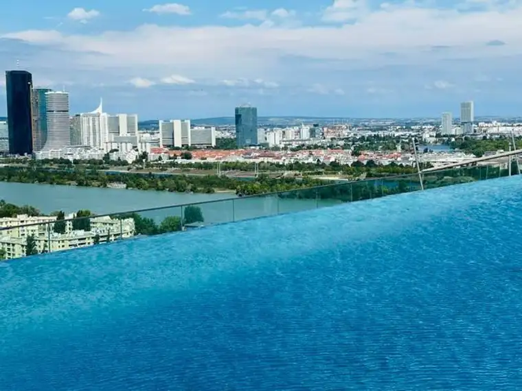 Leonie MOUD, Assimmo GmbH