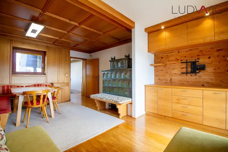 Wattens: 3-4 Zimmer Wohnung mit Ausblick
