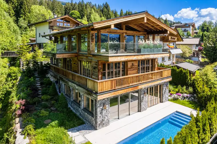 Sonniges Wohnen auf höchstem Niveau – Luxusimmobilie in Kirchberg in Tirol