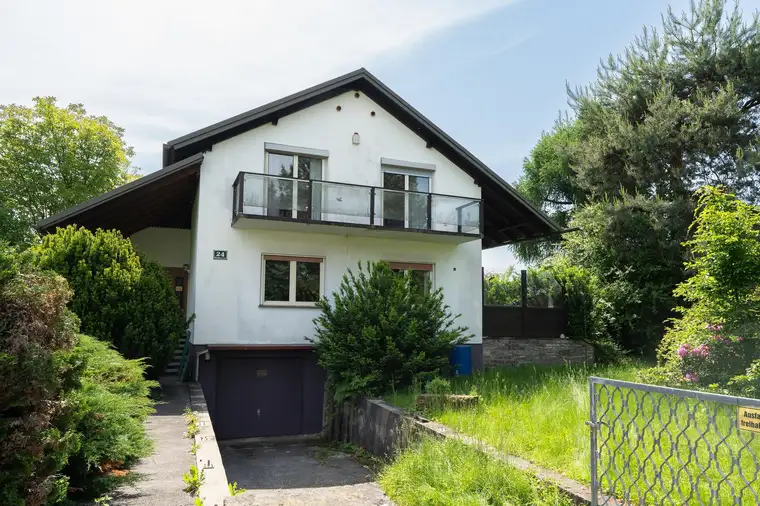 Sanierungsbedürftiges Einfamilienhaus mit viel Potenzial in ruhiger Lage in Graz Liebenau | 120 m² WF | 1.162 m² GF | Garten | Terrasse | Balkon | Garage