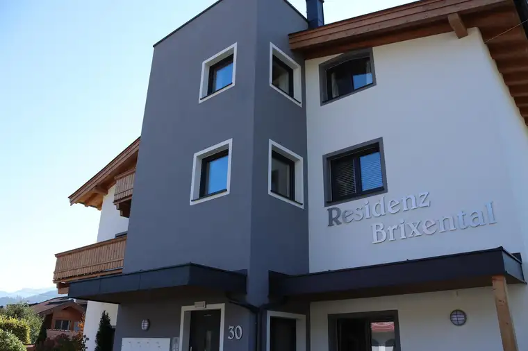 Neuwertige lichtdurchflutete Eigentumswohnung im lebendigen Brixen im Thale, nähe Kitzbühel 